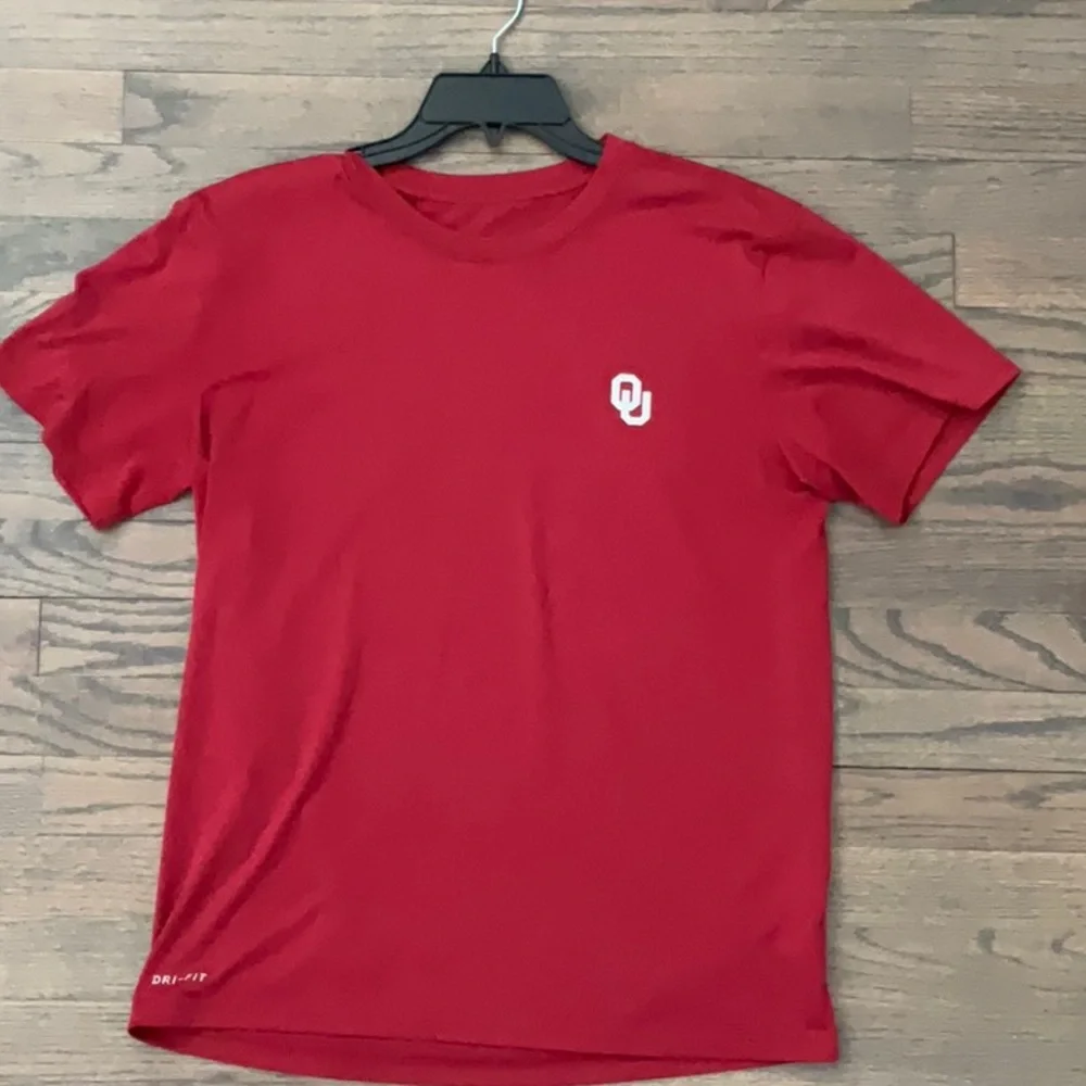 Jordan Men's Red Short Sleeve Tee